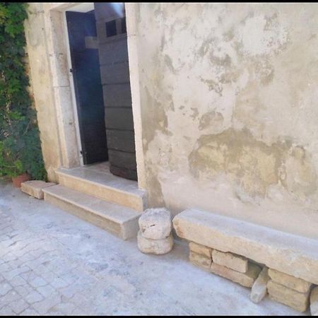 Apartment Giulio - 10Mt To The Beach Rovinj Bagian luar foto