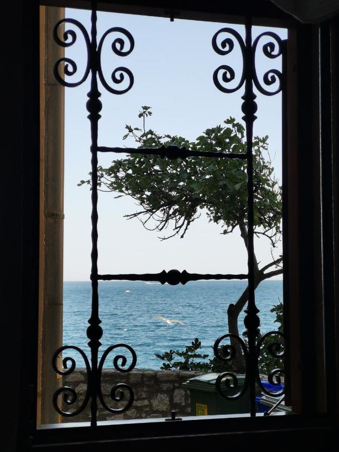 Apartment Giulio - 10Mt To The Beach Rovinj Bagian luar foto